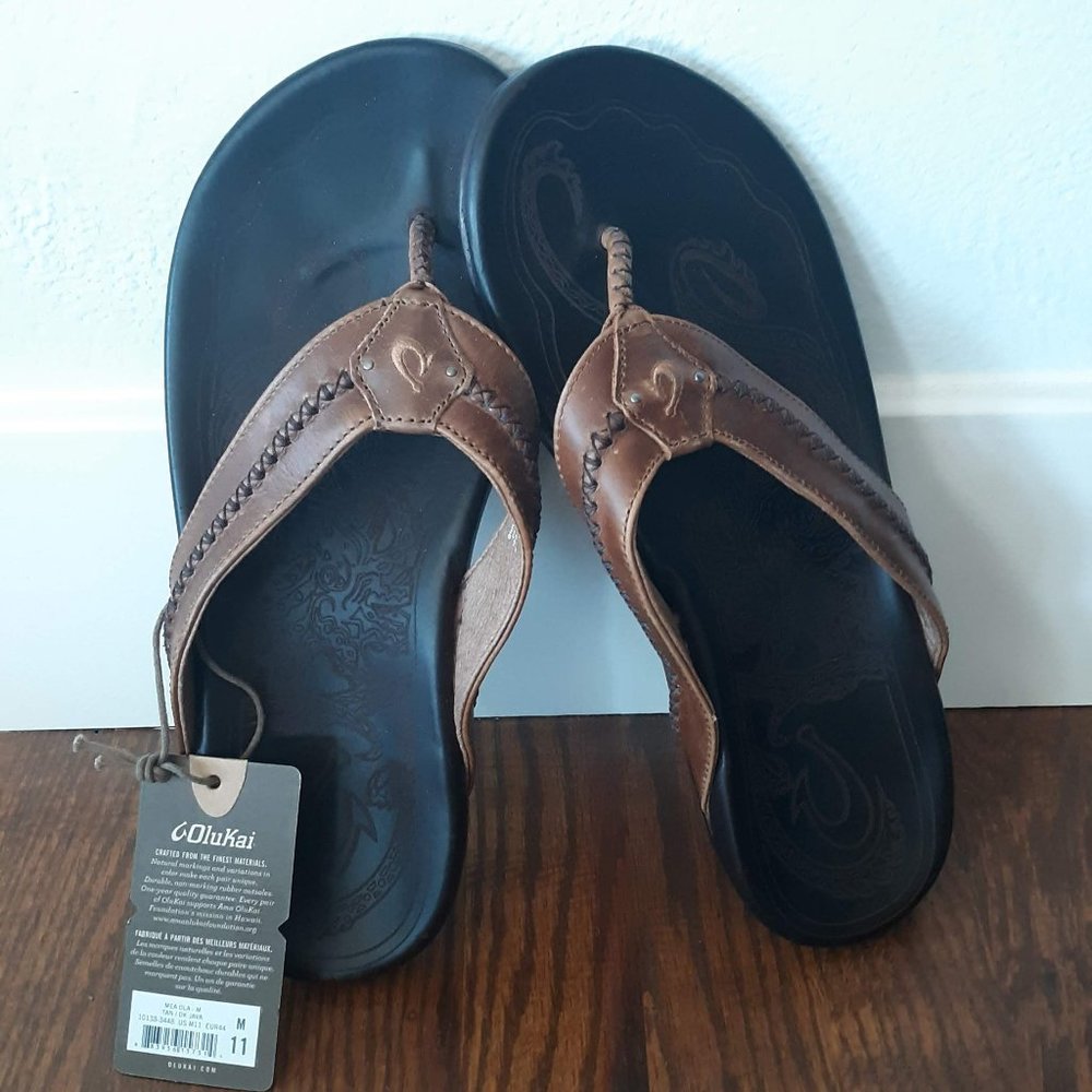Mens OluKai Sandals Size 11